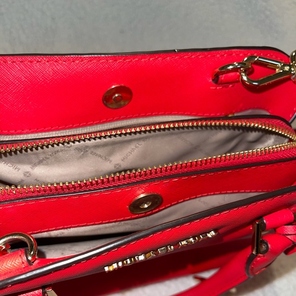 Cherry Red Michael Kors mini bag & matching wallet - Picture 6 of 6